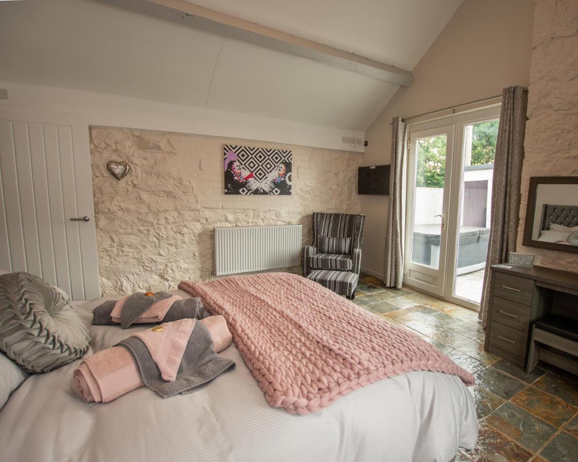 Dwylig Isa Holiday Cottages Rhuddlan Экстерьер фото