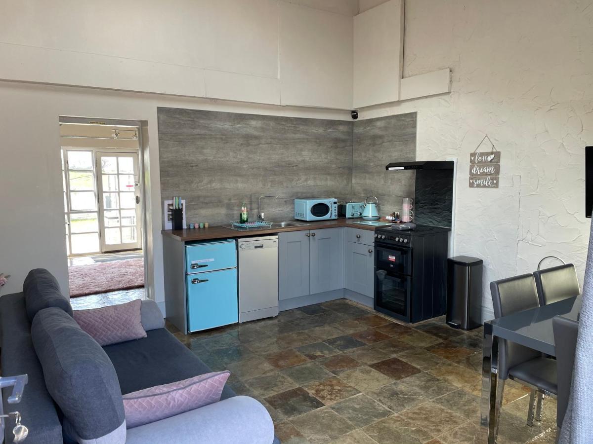 Dwylig Isa Holiday Cottages Rhuddlan Экстерьер фото