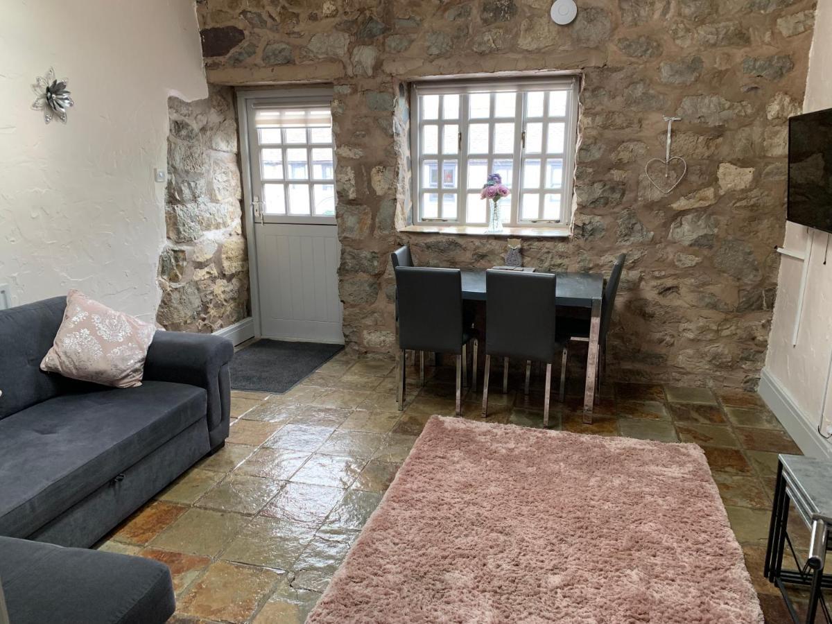 Dwylig Isa Holiday Cottages Rhuddlan Экстерьер фото