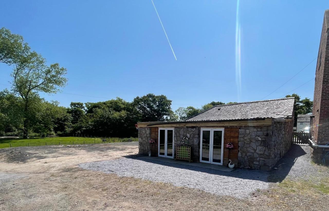 Dwylig Isa Holiday Cottages Rhuddlan Экстерьер фото