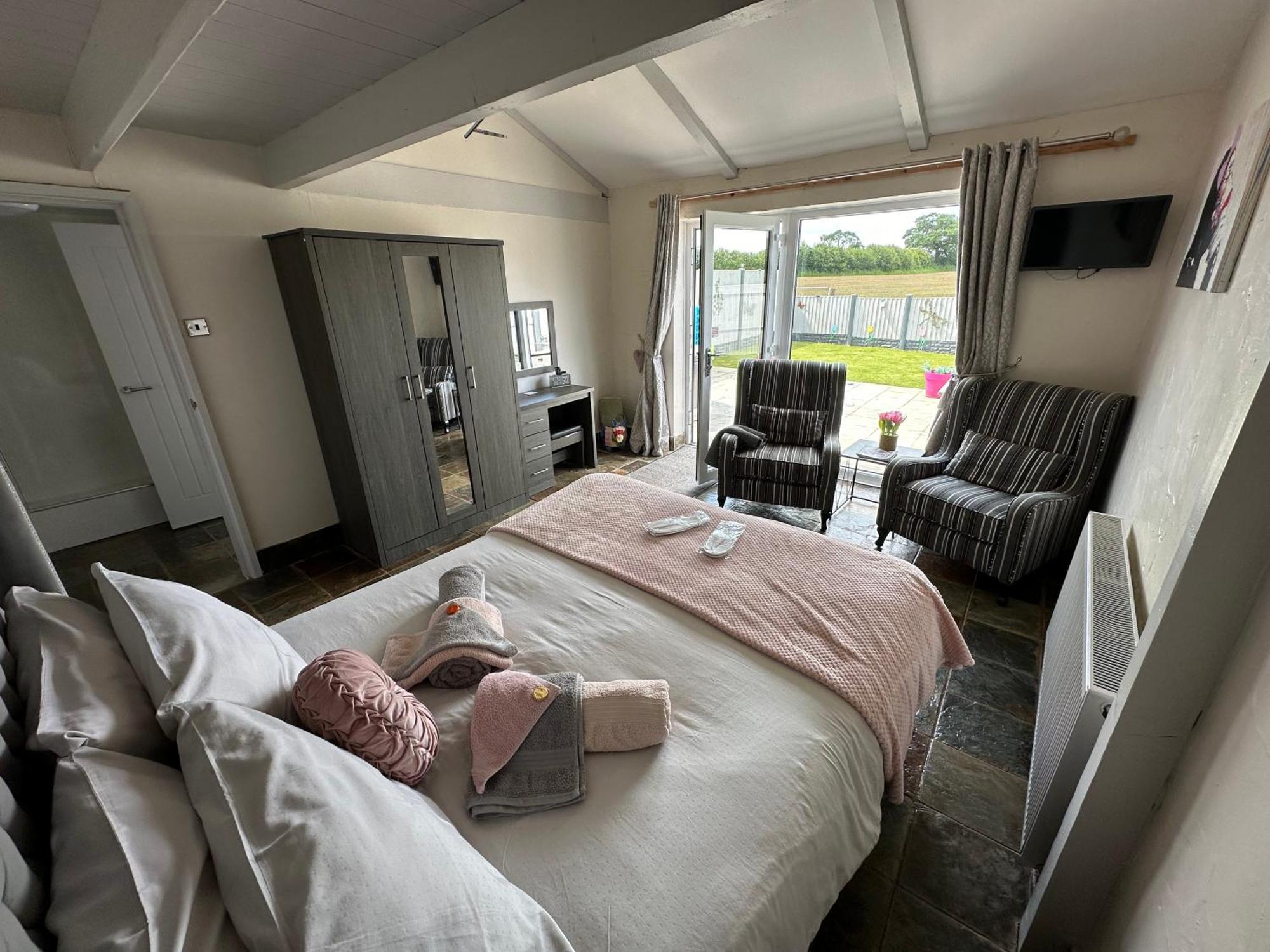 Dwylig Isa Holiday Cottages Rhuddlan Экстерьер фото