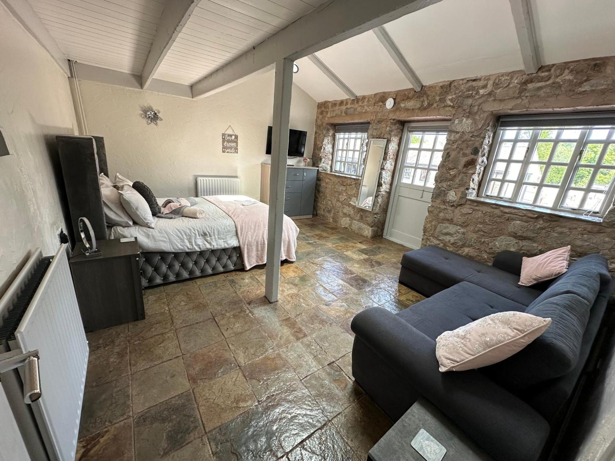 Dwylig Isa Holiday Cottages Rhuddlan Экстерьер фото
